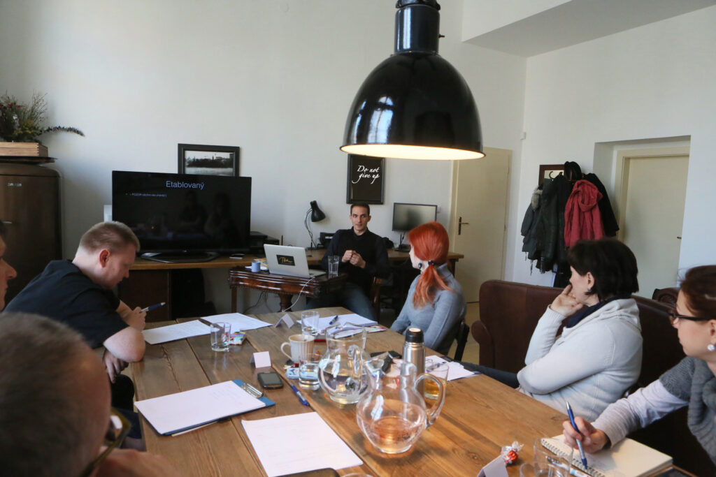 Z kurzu marketing a business pro fotografy na volné noze - lektor fotograf Petr Pělucha